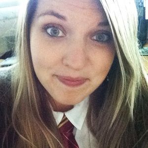 Meet your Posher, Sara